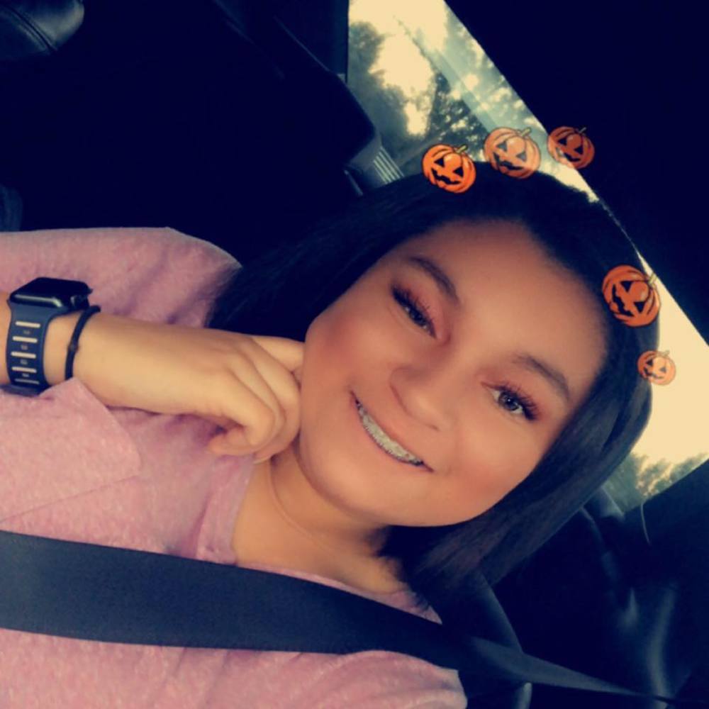 Meet your Posher, Cierra